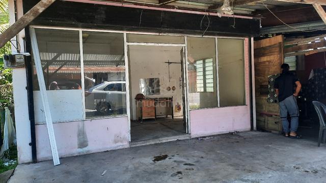 Kedai Cabang 3 Gaal 4