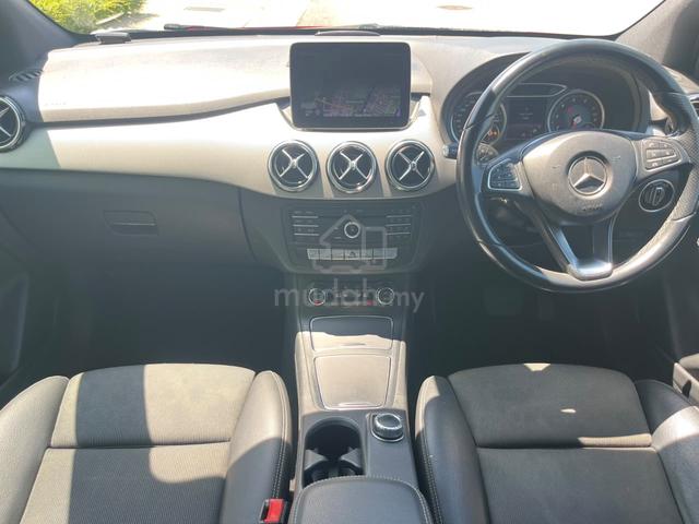 True 17/23 Mercedes Benz B180 1.6 (A) NewFacelift - 4