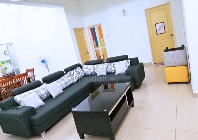 I-Regency Condominium 1