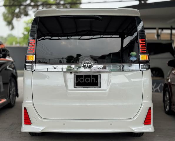 Toyota Voxy 2.0 ZS Kirameki II Edition (A) 2019/22 - 5
