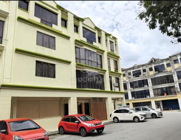 4 sty shop with swiftlet house for sale tmn kajang utama 1