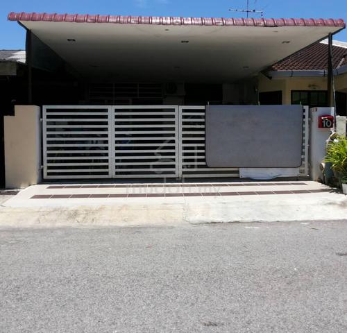 Taman Sri Nibong Banyan Lepas 1 Stry Terrace House For Sale 1