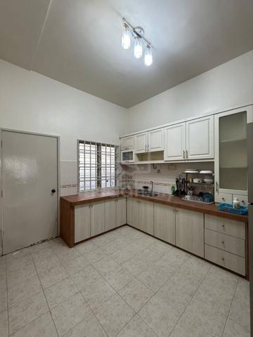 2 Sty Bandar Puteri Klang Bandar Botanic Fully Furnished KESAS Highway 1