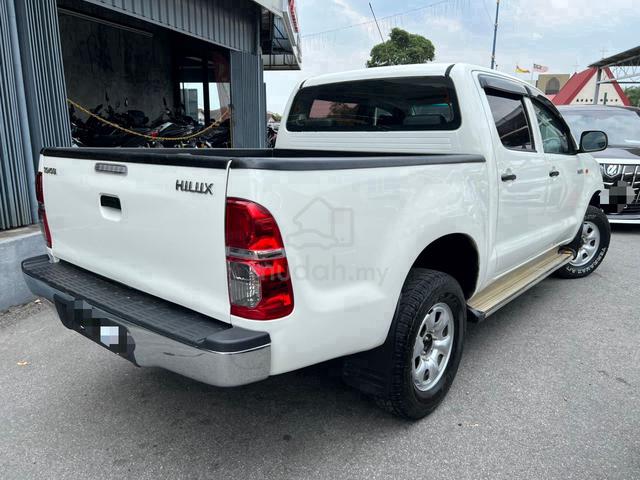 2012 Toyota HILUX 2.5 STD Double Cab (M)Boleh Loan - 2