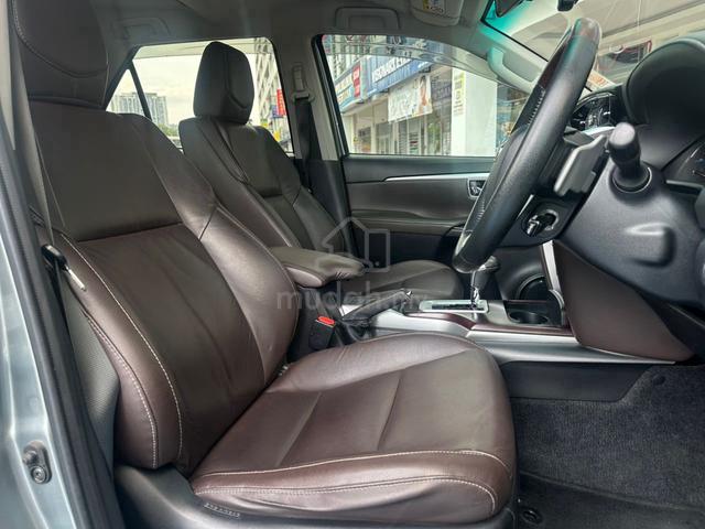 POWERBOOTš„2018 Toyota FORTUNER 2.7 SRZ 360CAMERA - 5