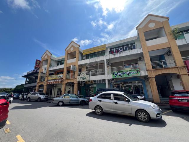 Grand Millenium Plaza | 3 storey shoplot | for sale 1