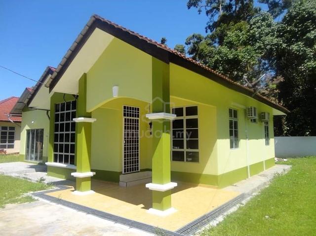 BUNGALOW untuk dijual TAMAN PINGGIRAN BUKIT MARAK 1