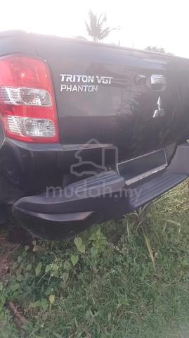 2015 Mitsubishi TRITON 2.5 VGT GS KB4TGJYXZPR - 2