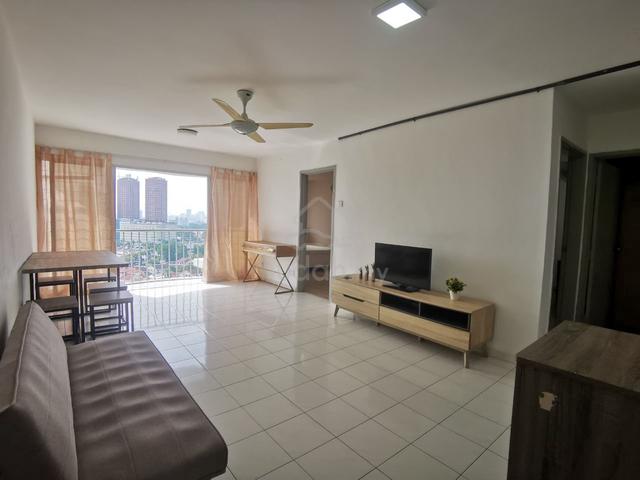 Taman Kristal 1