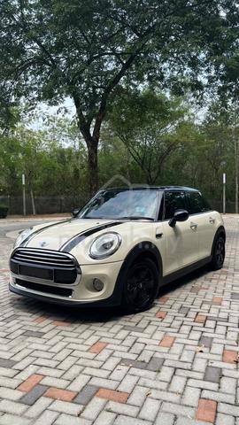 2016 Mini COOPER 1.5 F55 (A) 4 Door - 1