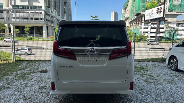 2021 Toyota ALPHARD 2.5 SC DiM BsM Grade 4 - 4