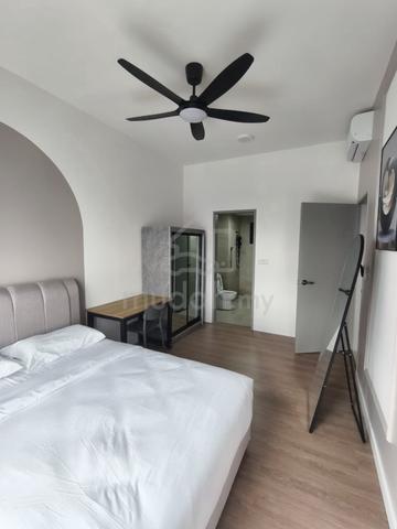 Room Rent Skyline KL Pudu LRT Pavilion KLCC TRX Kampung Baru IJN 1
