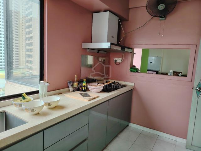 E-Park Condominium 1