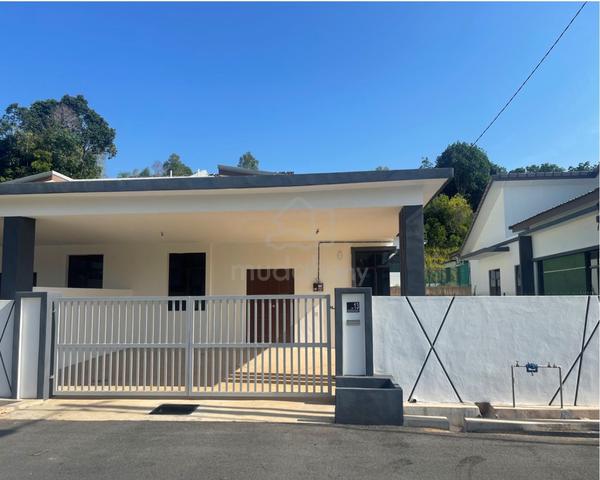 Move In Condition Beserah Makmur 1 Story Semi D House 1