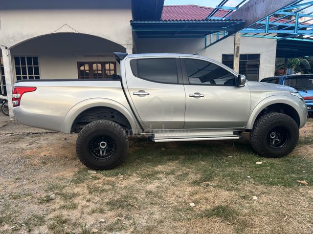 2015 Mitsubishi TRITON 2.5 VGT M/T (M) - 3