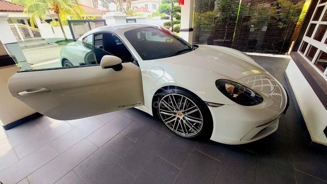 SPORTCHRONO ORI 2018 Porsche 718 2.0 CAYMAN (A) - 2