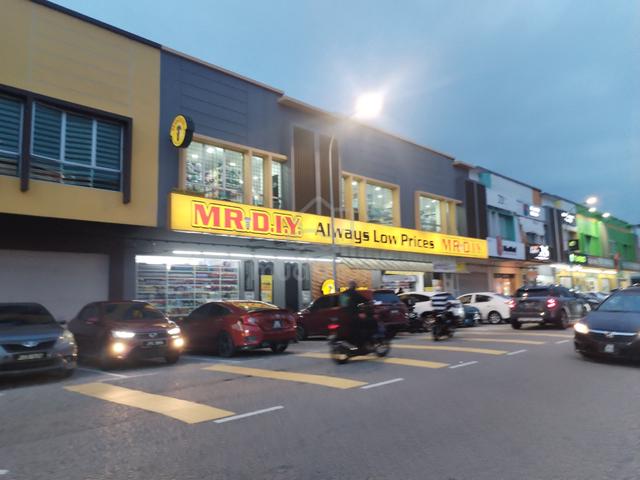 Pekan Nenas/2 sty Corner/41x70/Prime Loc/Gd Buy 1