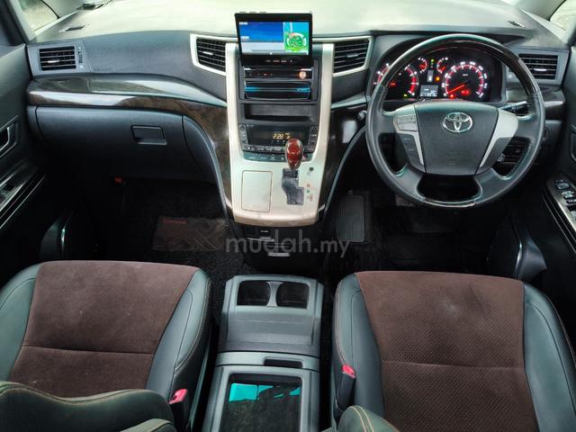 2014 Toyota ALPHARD 2.4 TYPE GOLD 🔥AGH-30 LIMITED - 4