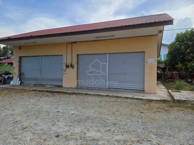 Lot kedai untuk disewa di Pasir Pekan 1