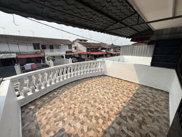 Full Loan + Cash Out Unit / Jalan Jambu Air / Saleng Kulai Senai 1