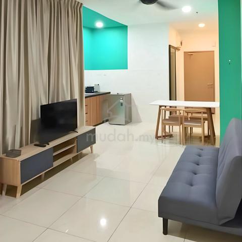 Manhattan Suites @ ITCC 1