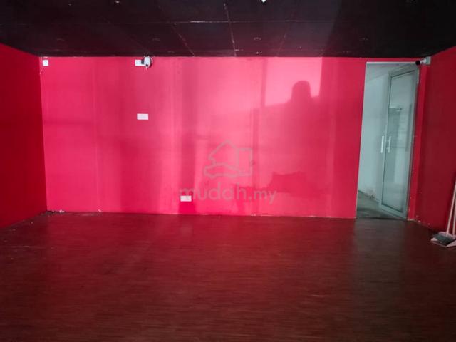 Ground Floor Shop for Rent – Ideal for Clinic or Pharmacy Taman Cempak 1