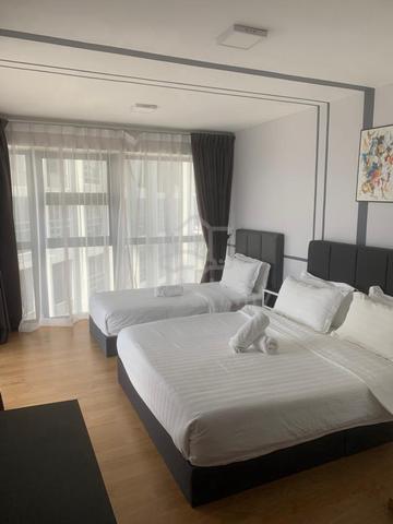 EkoCheras 2bed Duplex / Balcony / 亿国城商场地铁衔接住宅 / 外国人可购买 (只需72万) 1