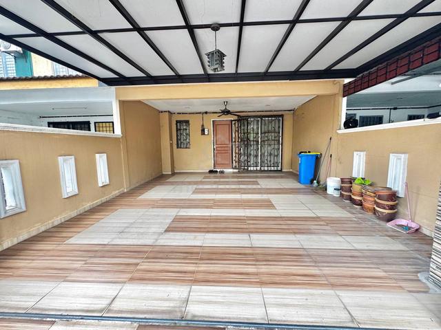 FACING OPEN RENOVATED ‼️Double Storey Terrace BSP6 Bandar Saujana Putr 1