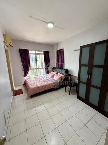 NEW Master Room🚶MRT Maluri | Sunway Velocity🔑 Smart Lock 1