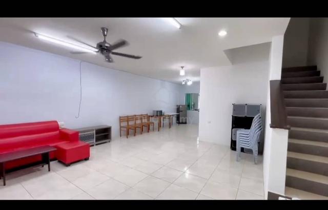For Rent - 8 Min TO HOSPITAL + FULLY FURNISHED - Double Storey Terrace 1