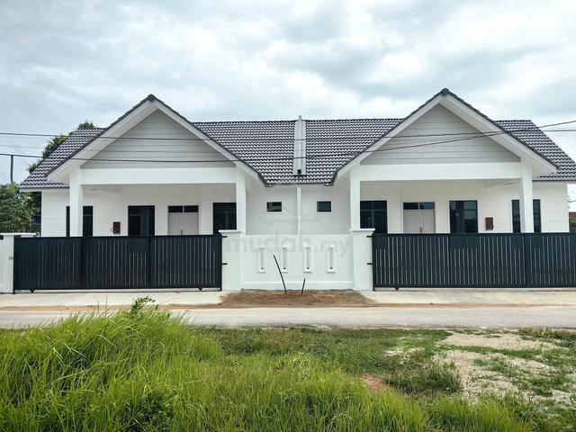 Rumah SEMI D CANTIK 2UNIT DEPAN SK KG MENGABANG TELIPOT KUALA NERUS 1