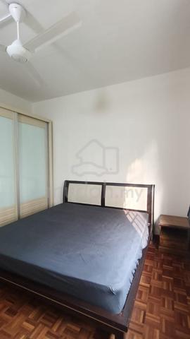 Master Room for Rent @ Bukit OUG Condo 1