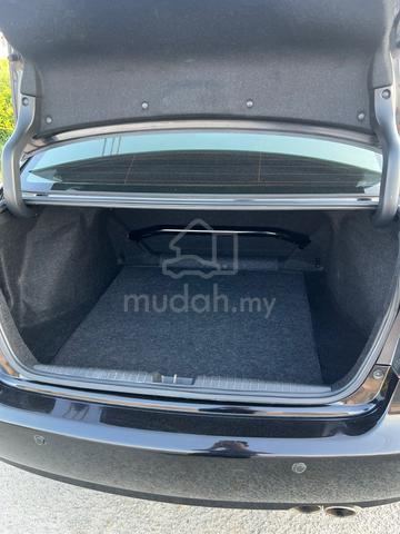 2010 Honda CIVIC 1.8 i-VTEC (A) - 4