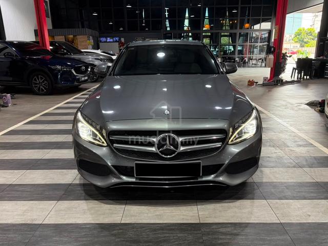 2017 Mercedes Benz C200 2.0 AVANTGARDE (CBU) (A) - 1