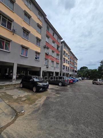 Flat Taman Pelangi Indah 1