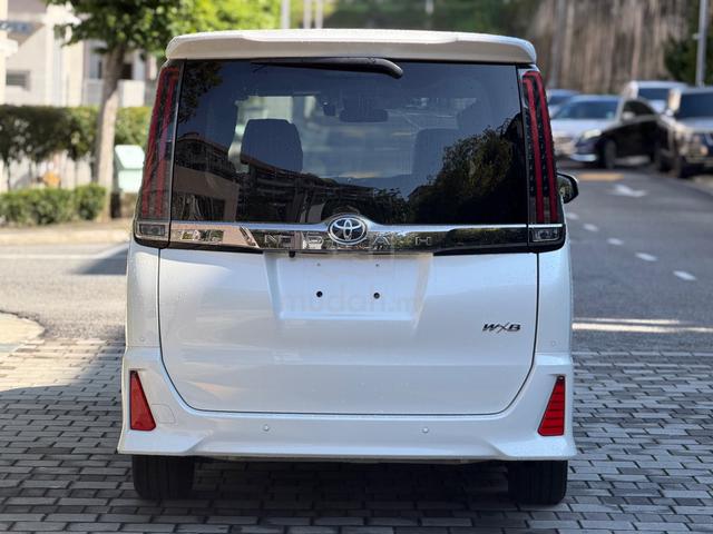 2021 Toyota NOAH 2.0 SI WxB 3 - 4