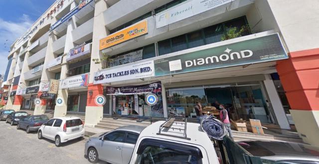Ground Floor Commercial Shoplot For Rent @ Krystal Point 1