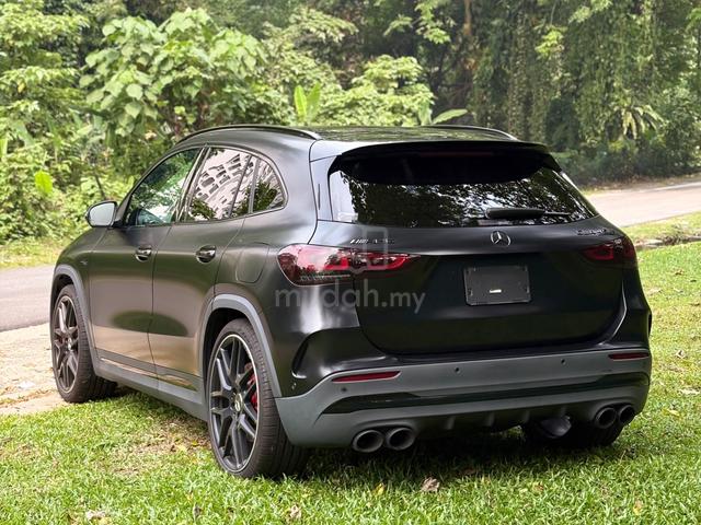 2023 Mercedes Benz GLA 45 S AMG 4MATIC + Black 2.0 - 3