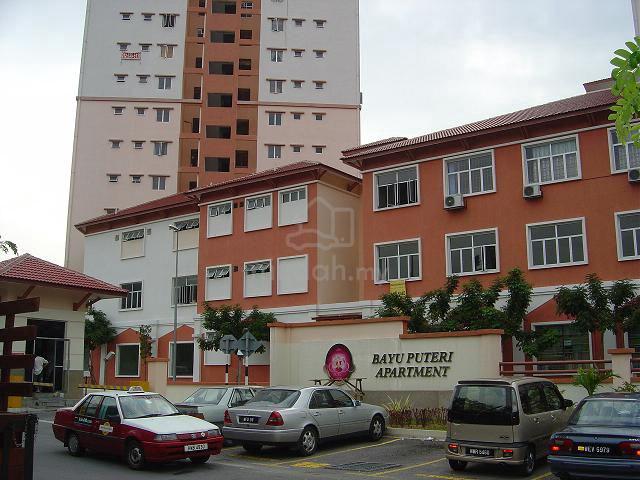 Bayu Puteri Apartment 1