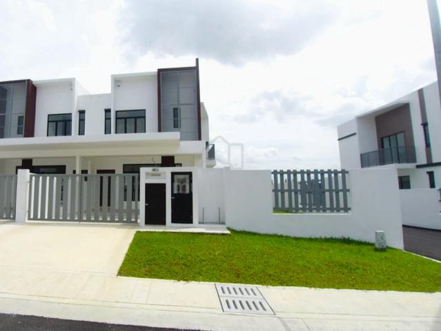 2 Sty Endlot With Land Springfields Residence Setia Ecohill 2 FREEHOLD 2