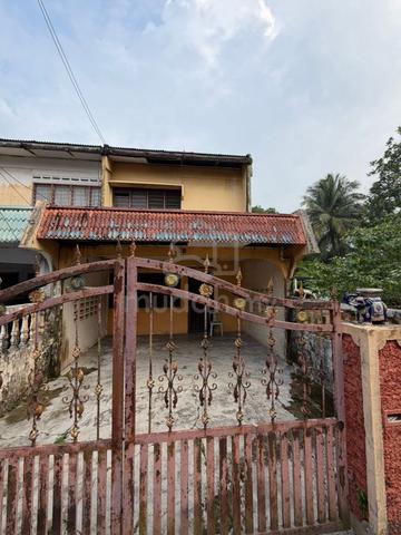 Double Storey End Lot Terrace House | Taman Air Biru 1