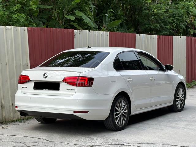 2017 Volkswagen JETTA 1.4 TSI HIGHLINE (CKD) - 5