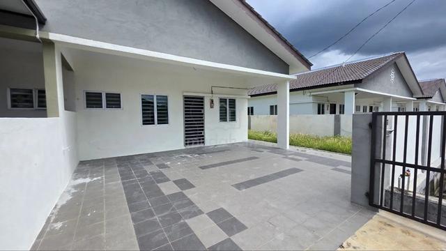 New Murah Semi D Cluster Teluk Intan 1