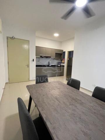 Master Room @ The Hamilton Wangsa Maju Walk To LRT Sri Rampai 4