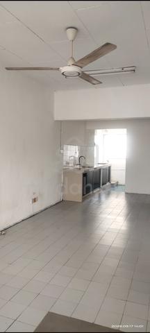 Taman Batu Uban 2 Apartment 1