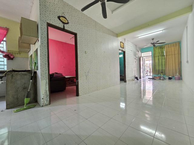 CANTIK MURAH🔥20K CASHBACK⚡RENOVATED✅3🛏️2🛁, Bandar Utama SP 4