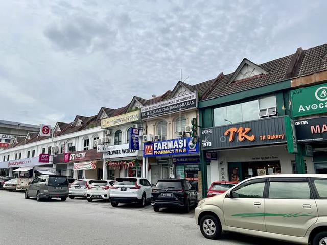 3 Storey Shop Lot SS 15/4C Subang Jaya [ FACING ROAD / INTERMEDIATE ] 1