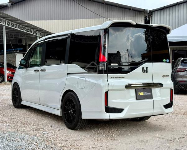 2017 Honda Stepwagon 1.5 SPADA COOL SPIRIT RP3 - 3