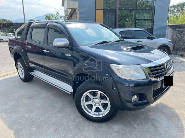 2013 Toyota HILUX 2.5 G VNT FACELIFT (A) - 1
