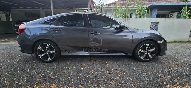 2016 Honda CIVIC 1.5 TC (A) - 4